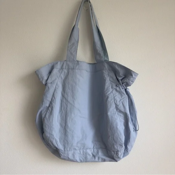 Lululemon Side-Cinch Shopper Bag *18L in blue linen - Picture 3 of 10